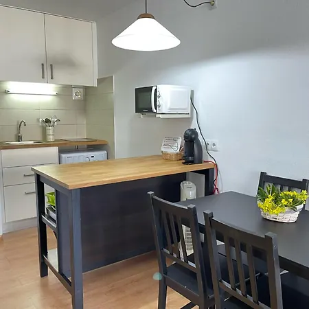 Apartamento Mestral -apartamento Con Piscina Junto La Playa