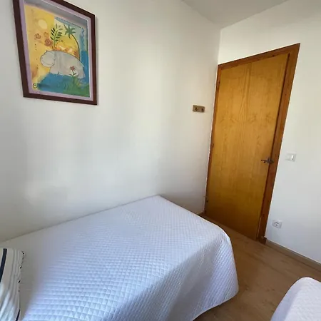 Mestral -apartamento Con Piscina Junto La Playa Apartamento Arenal d'en Castell