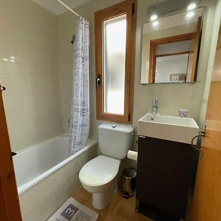 Mestral -apartamento Con Piscina Junto La Playa