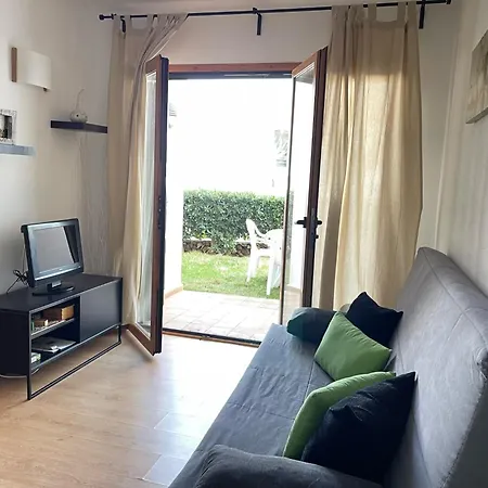 Mestral -apartamento Con Piscina Junto La Playa Appartement